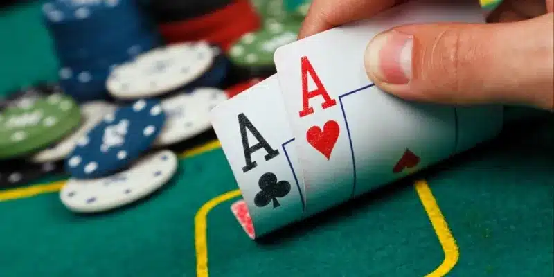 Khám phá trò chơi Poker online